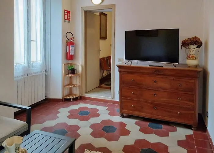 Natura Tra Bosco E Apartamento Castelveccana