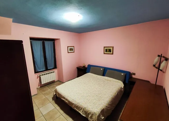 Natura Tra Bosco E * Castelveccana