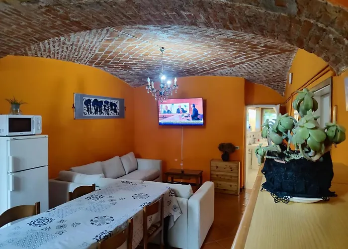 Natura Tra Bosco E Διαμέρισμα Castelveccana