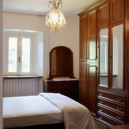 Natura Tra Bosco E Appartement Castelveccana